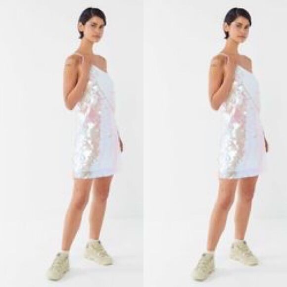 urban Outfitters Holographic Sequin One Shoulder - Picture 1 of 7